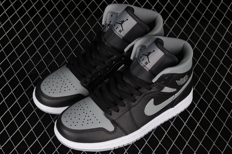All categories Air Jordan Jordan series basketball shoes Air Jordan 1 Mid G version pure original Air Jordan 1 Mid SE AJ1 Joe 1 small shadow gray mid-top retro basketball shoes BQ6472-007